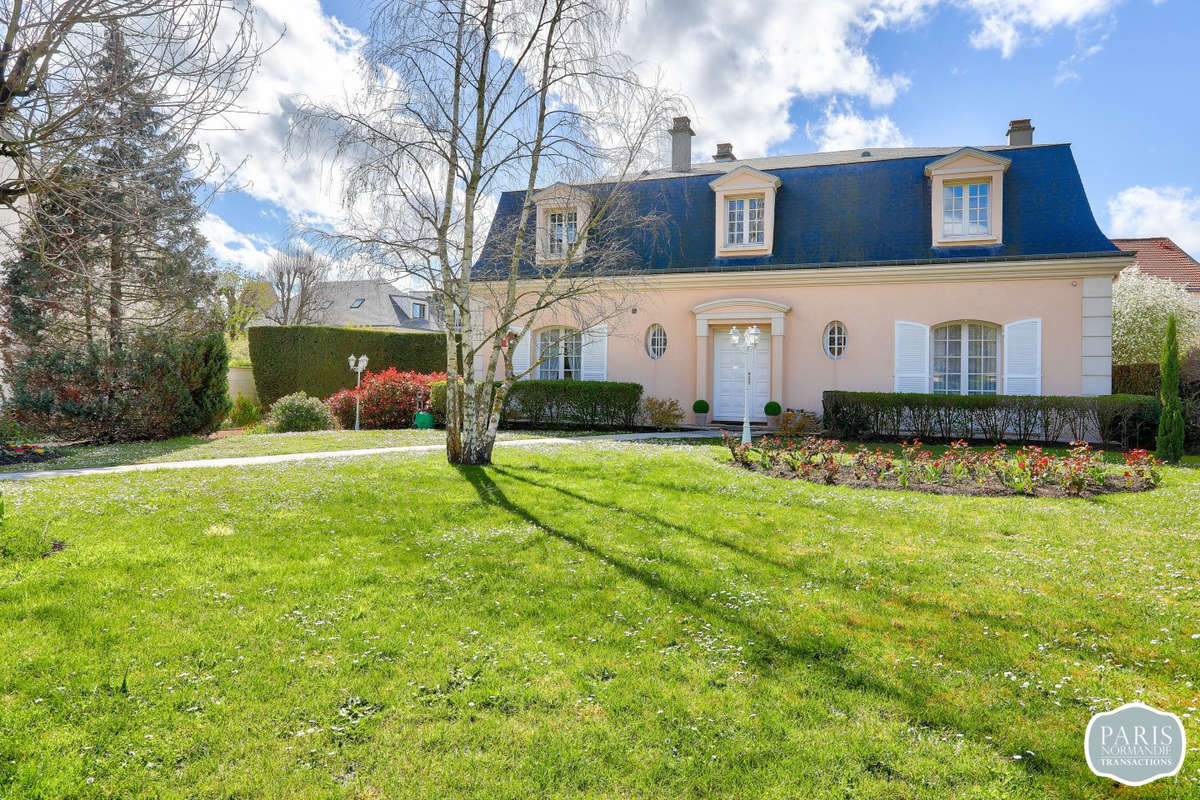 Maison à MAISONS-LAFFITTE