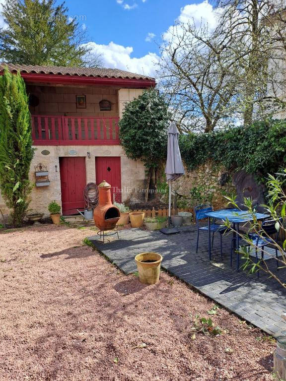 Maison à BOURDEILLES