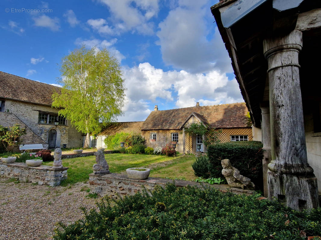 Maison à LONGNES