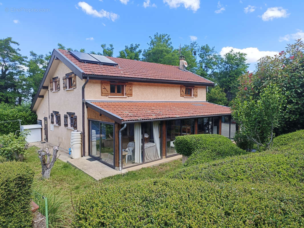 Maison à SAINT-SORLIN-EN-VALLOIRE