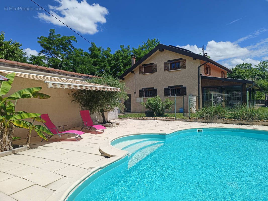 Maison à SAINT-SORLIN-EN-VALLOIRE