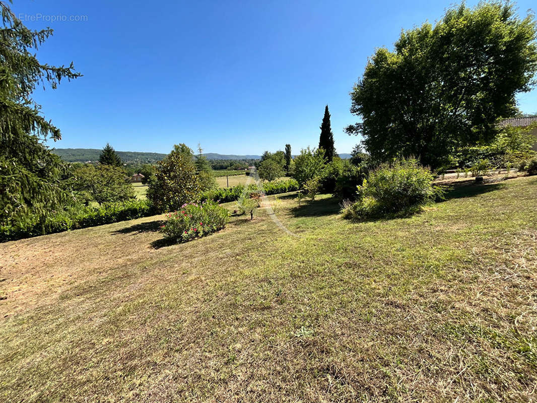 Maison à PRAYSSAC