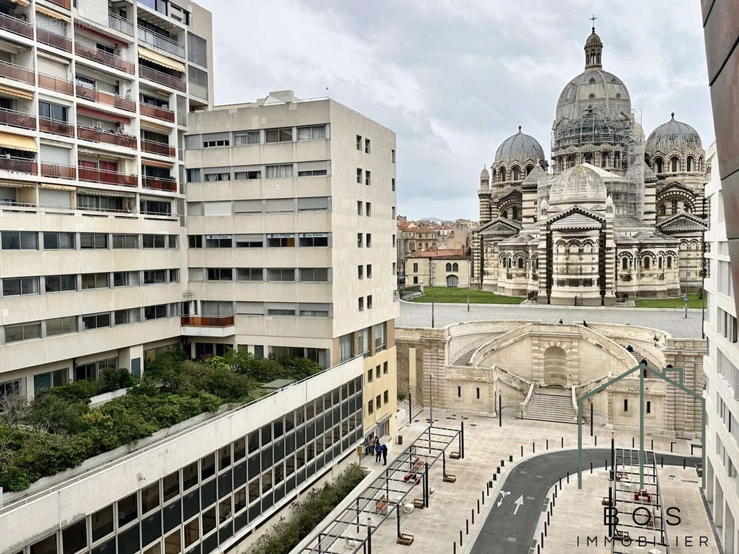 Appartement à MARSEILLE-2E