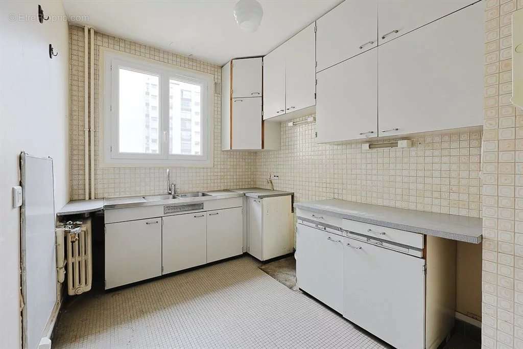 Appartement à PARIS-15E