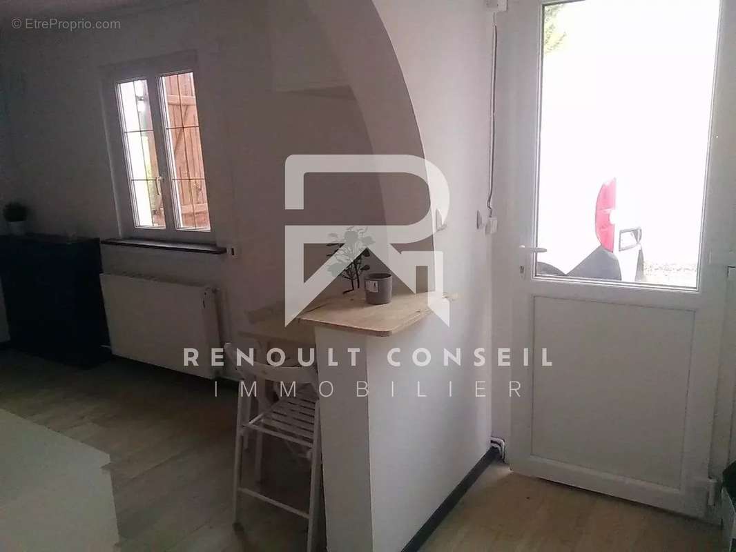 Appartement à SAINT-ETIENNE-DU-ROUVRAY