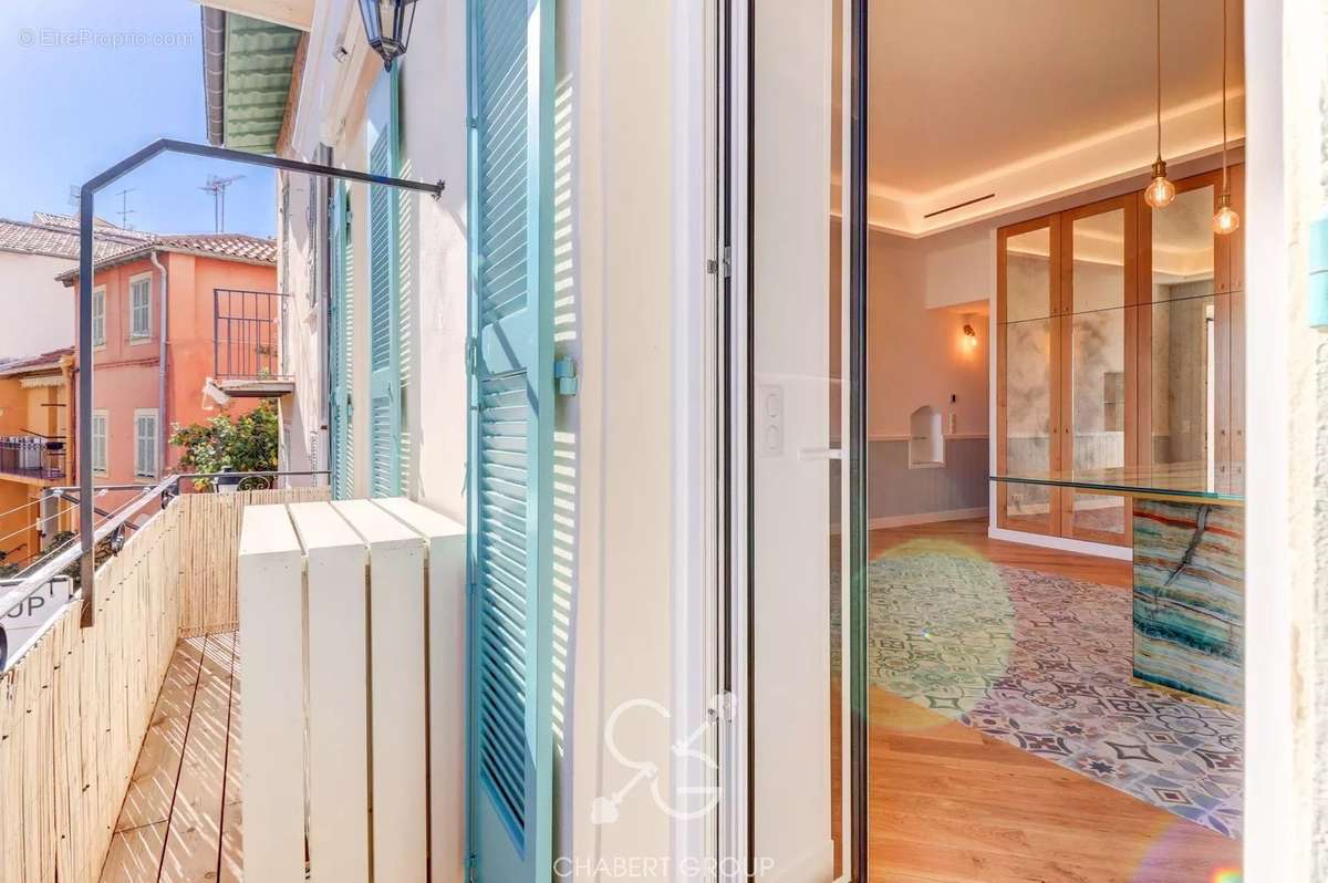 Appartement à VILLEFRANCHE-SUR-MER