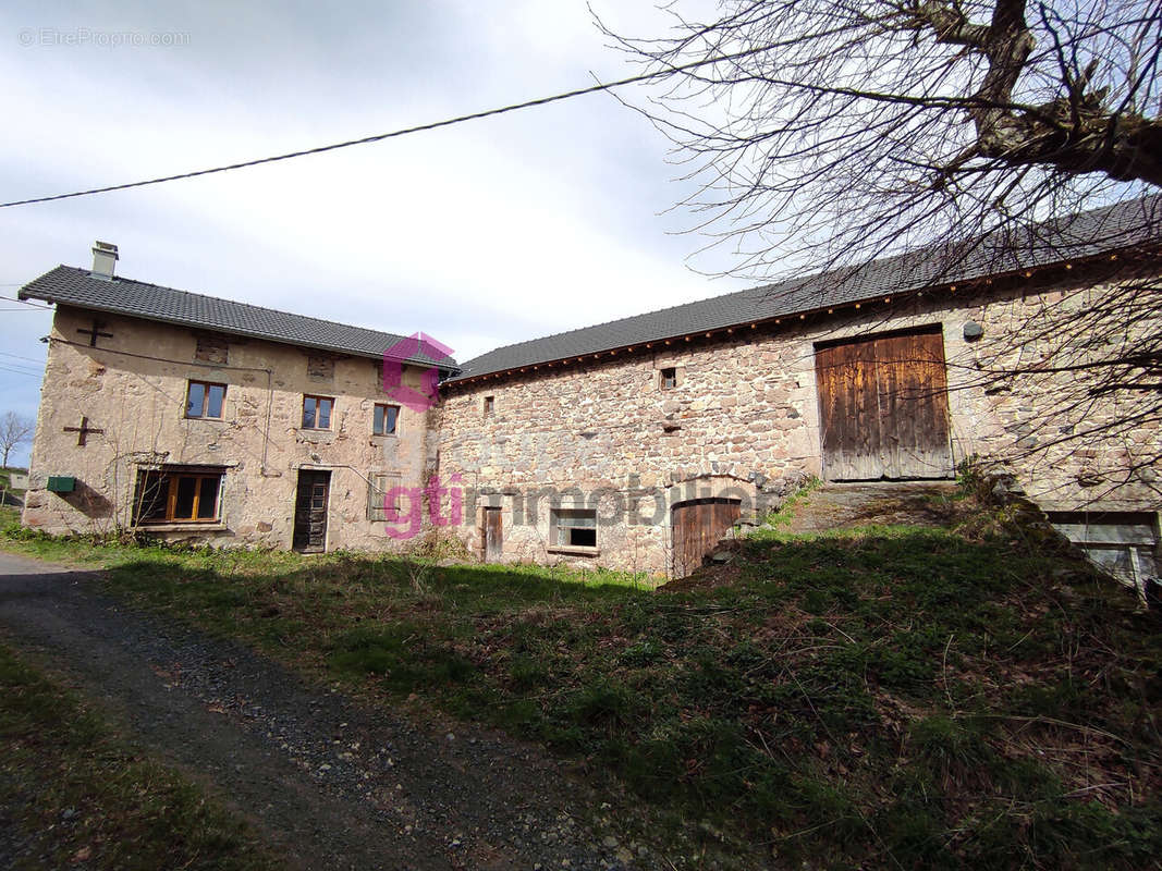 Maison à YSSINGEAUX