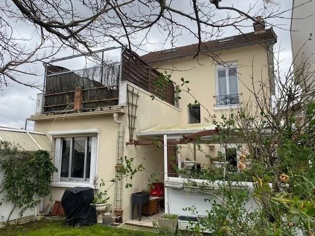 Maison à AULNAY-SOUS-BOIS