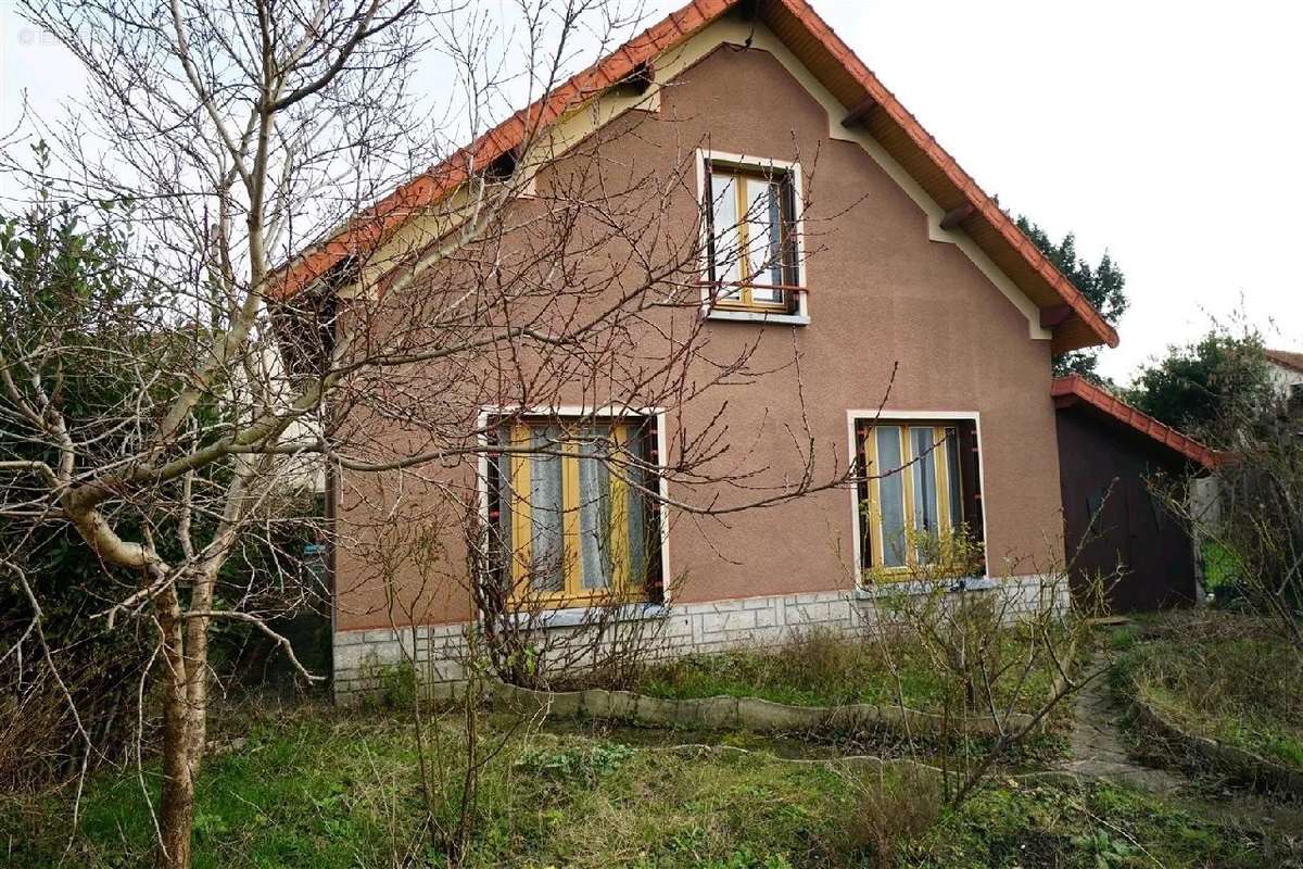 Maison à AULNAY-SOUS-BOIS