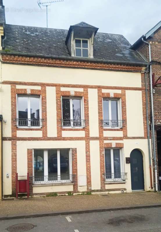 Maison à BRETEUIL