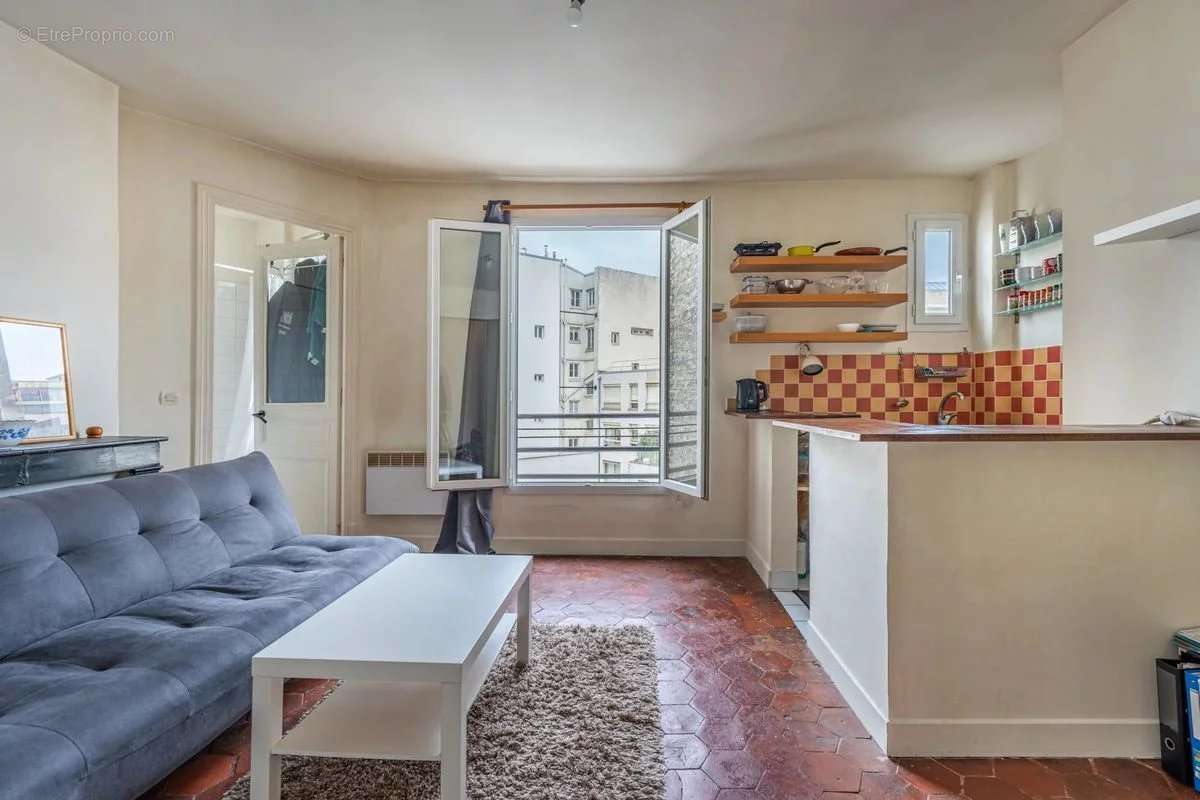 Appartement à PARIS-7E