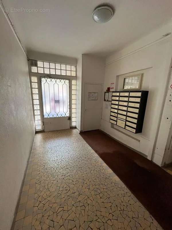 Appartement à PARIS-7E