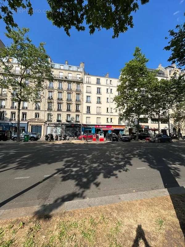 Appartement à PARIS-7E