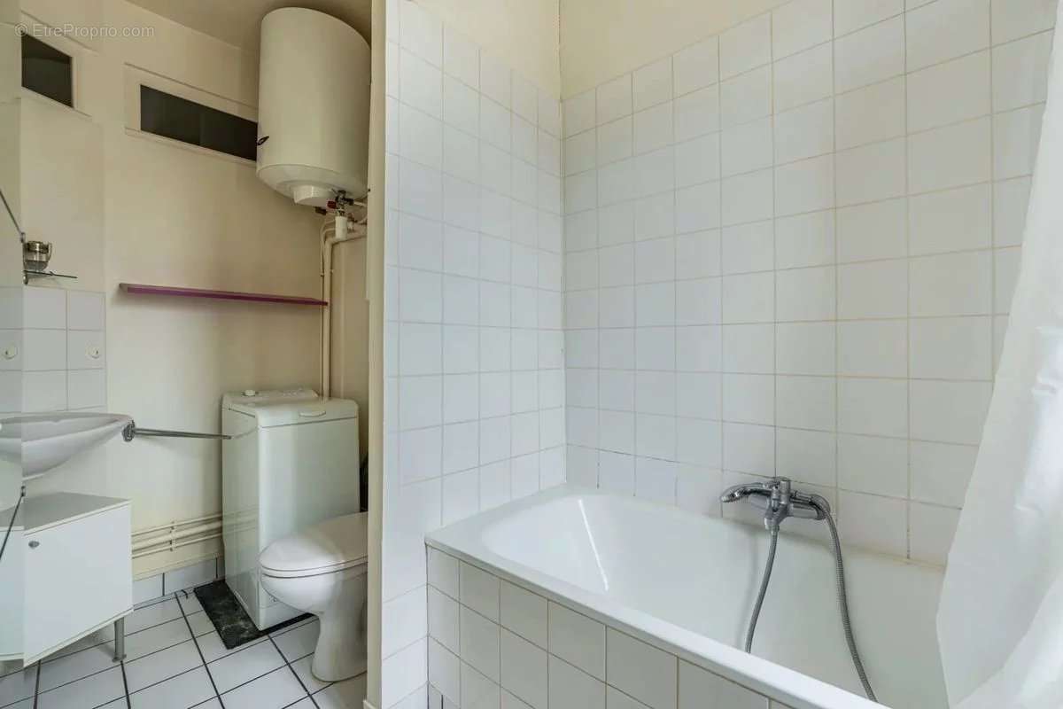 Appartement à PARIS-7E