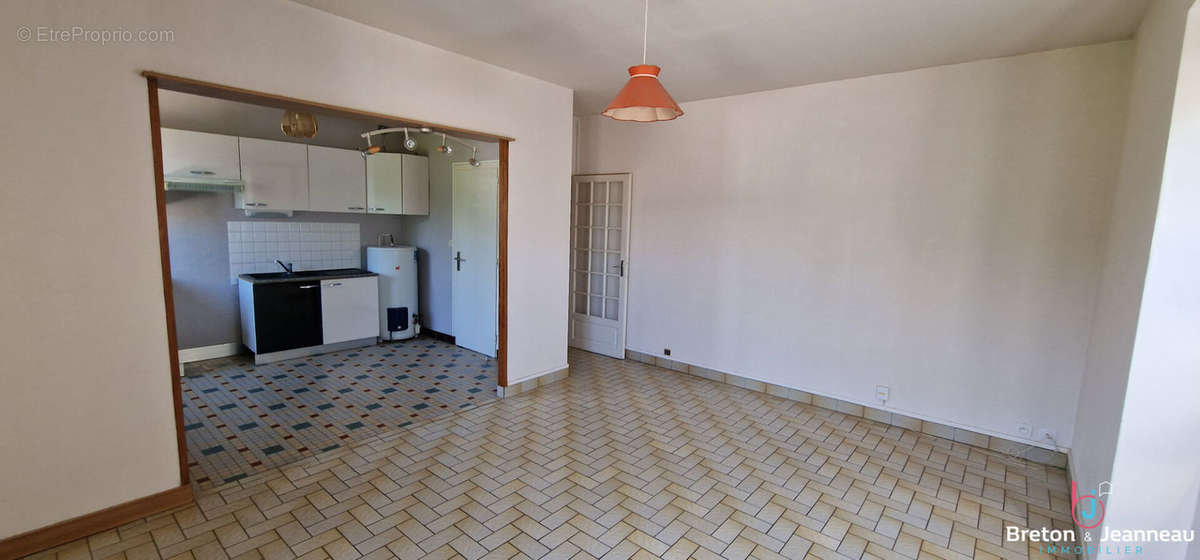 Appartement à SAINT-BERTHEVIN