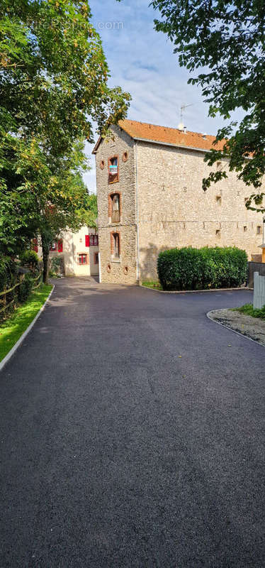 Appartement à SAINT-BERTHEVIN