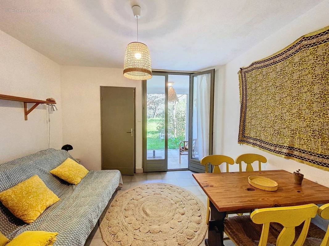 Appartement à CALVI