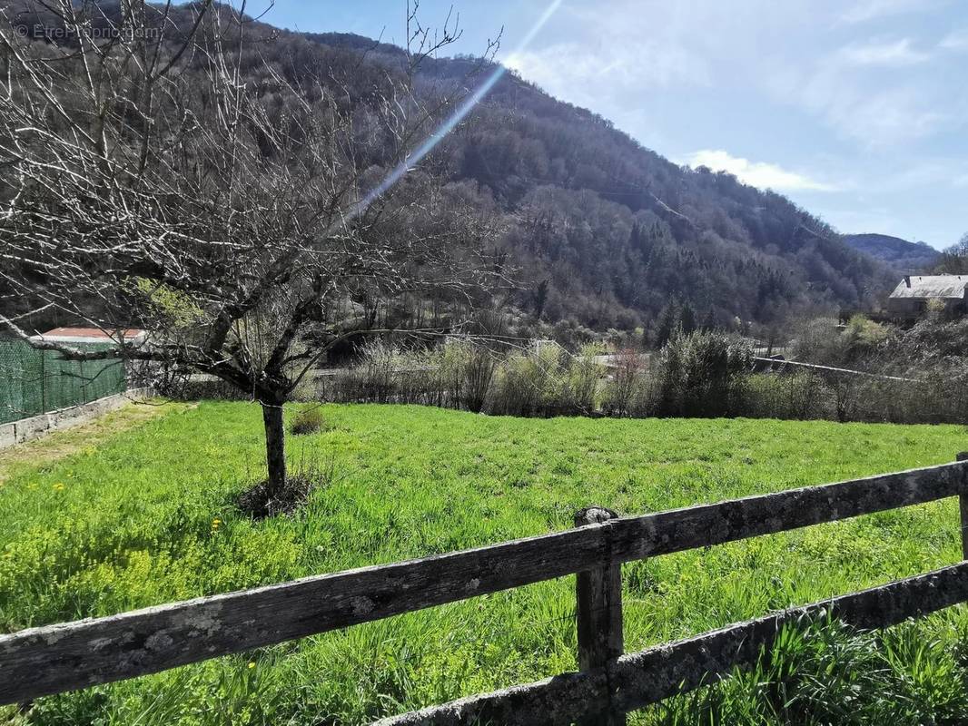 Terrain à BAGNERES-DE-LUCHON