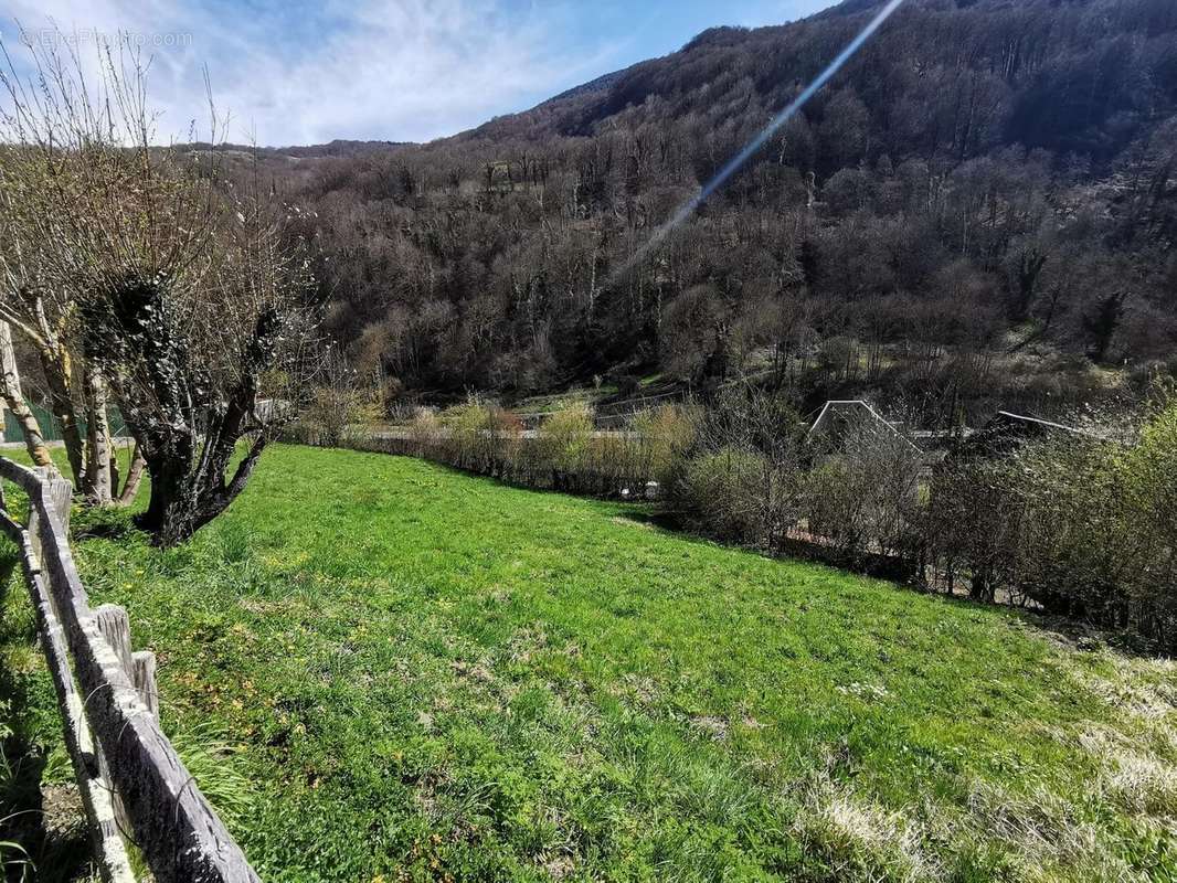 Terrain à BAGNERES-DE-LUCHON