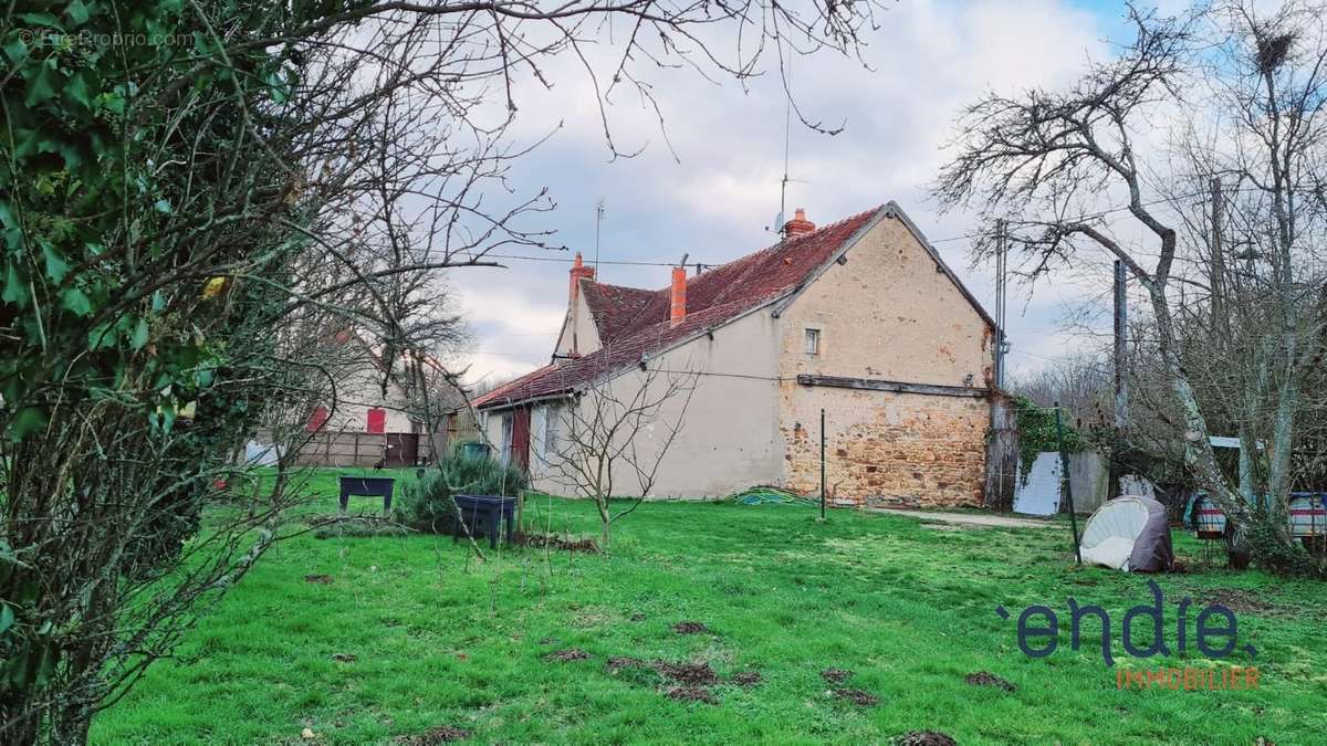 Maison à COULEUVRE