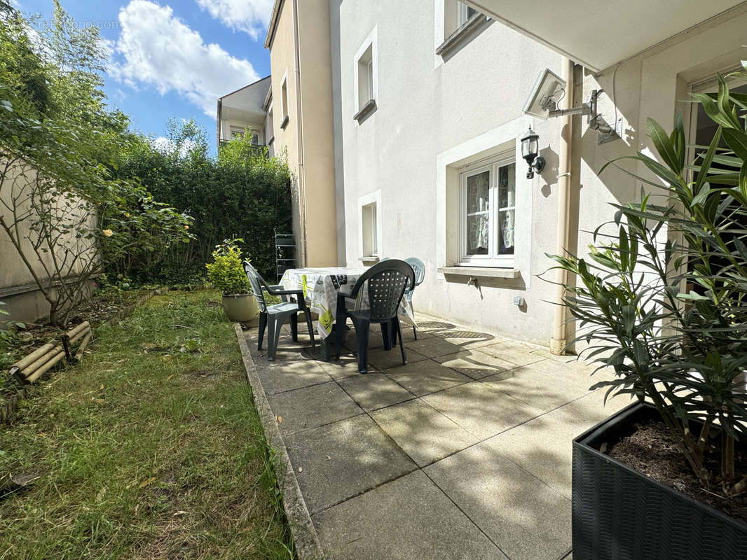 Appartement à VAIRES-SUR-MARNE