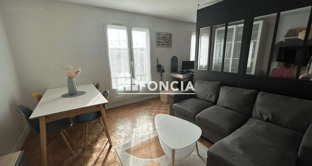 Appartement à RUEIL-MALMAISON