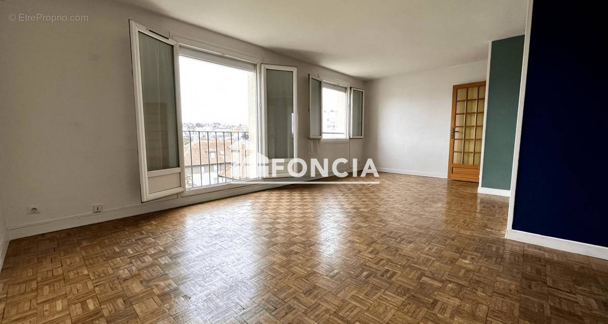 Appartement à RUEIL-MALMAISON