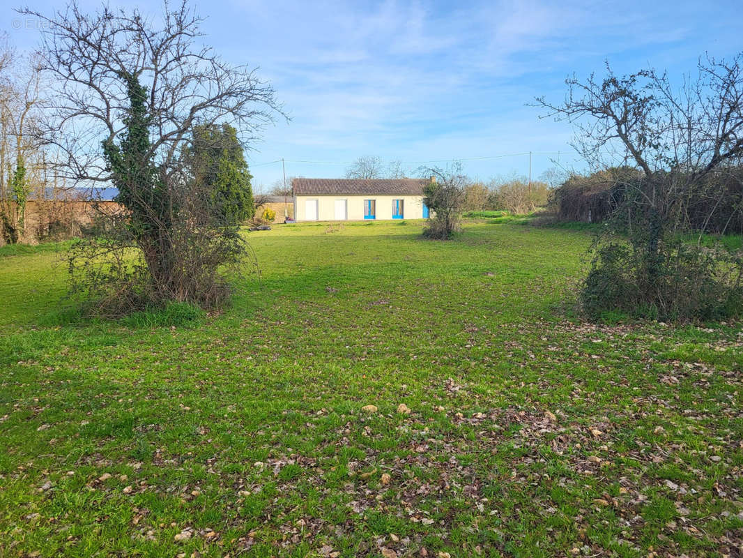 Maison à ROUILLE