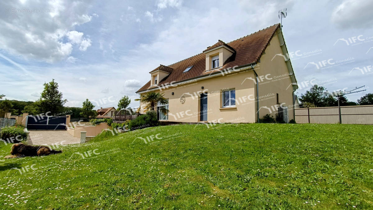 Maison à EVREUX