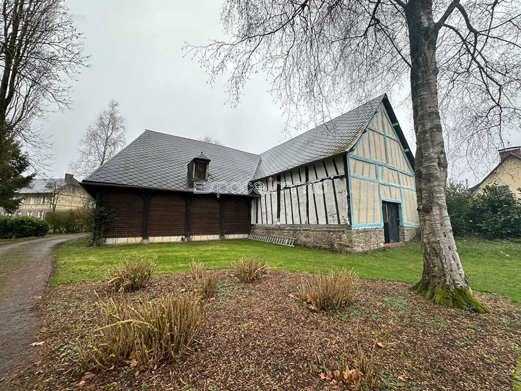 Maison à CLERES