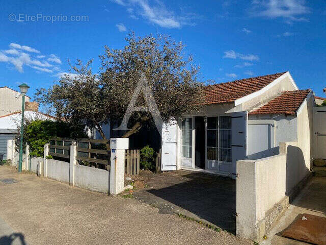 Maison à LONGEVILLE-SUR-MER