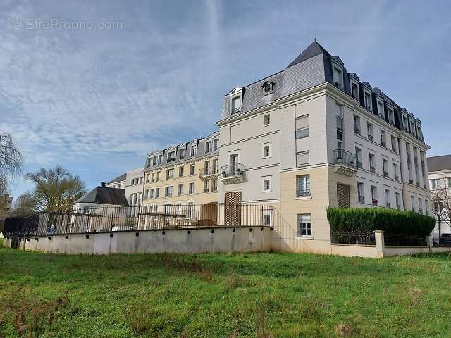 Appartement à EPINAY-SOUS-SENART