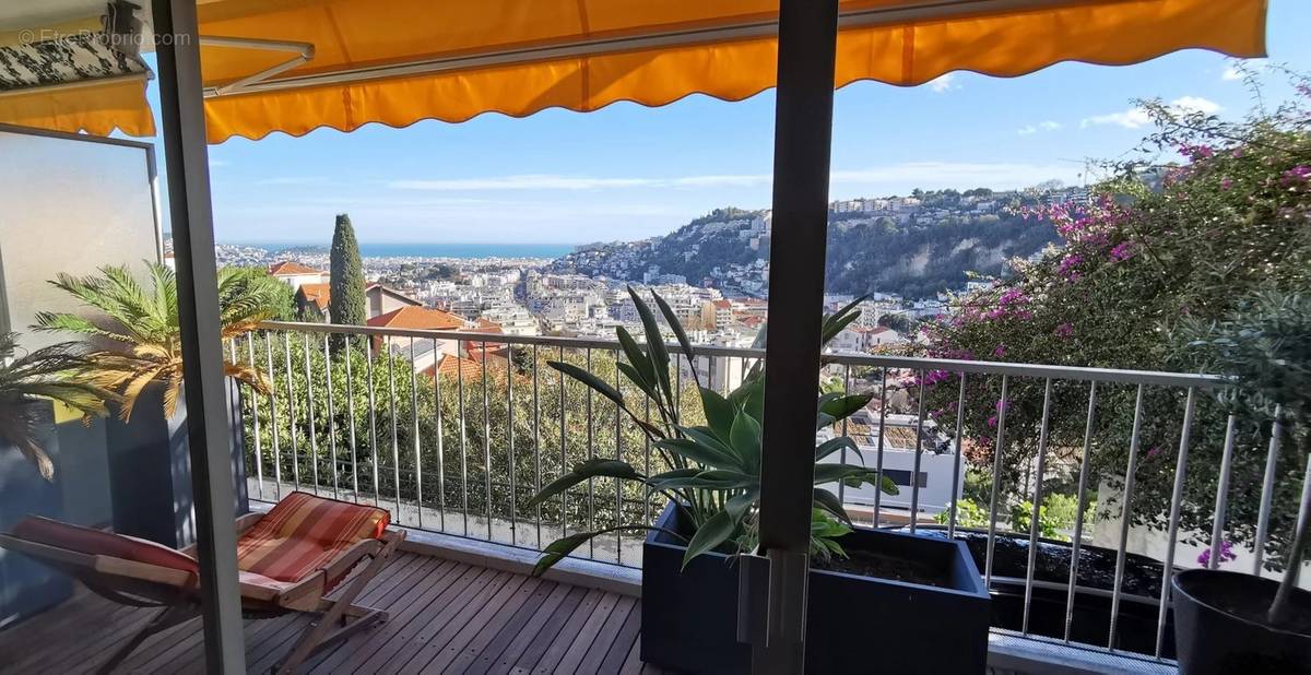 Appartement à NICE