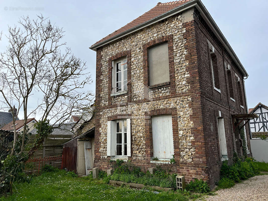 Maison à PETIT-COURONNE