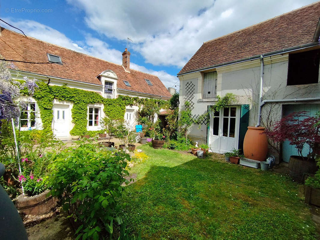 Maison à SELLES-SUR-CHER