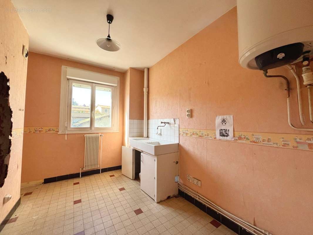 Appartement à BEAUJEU