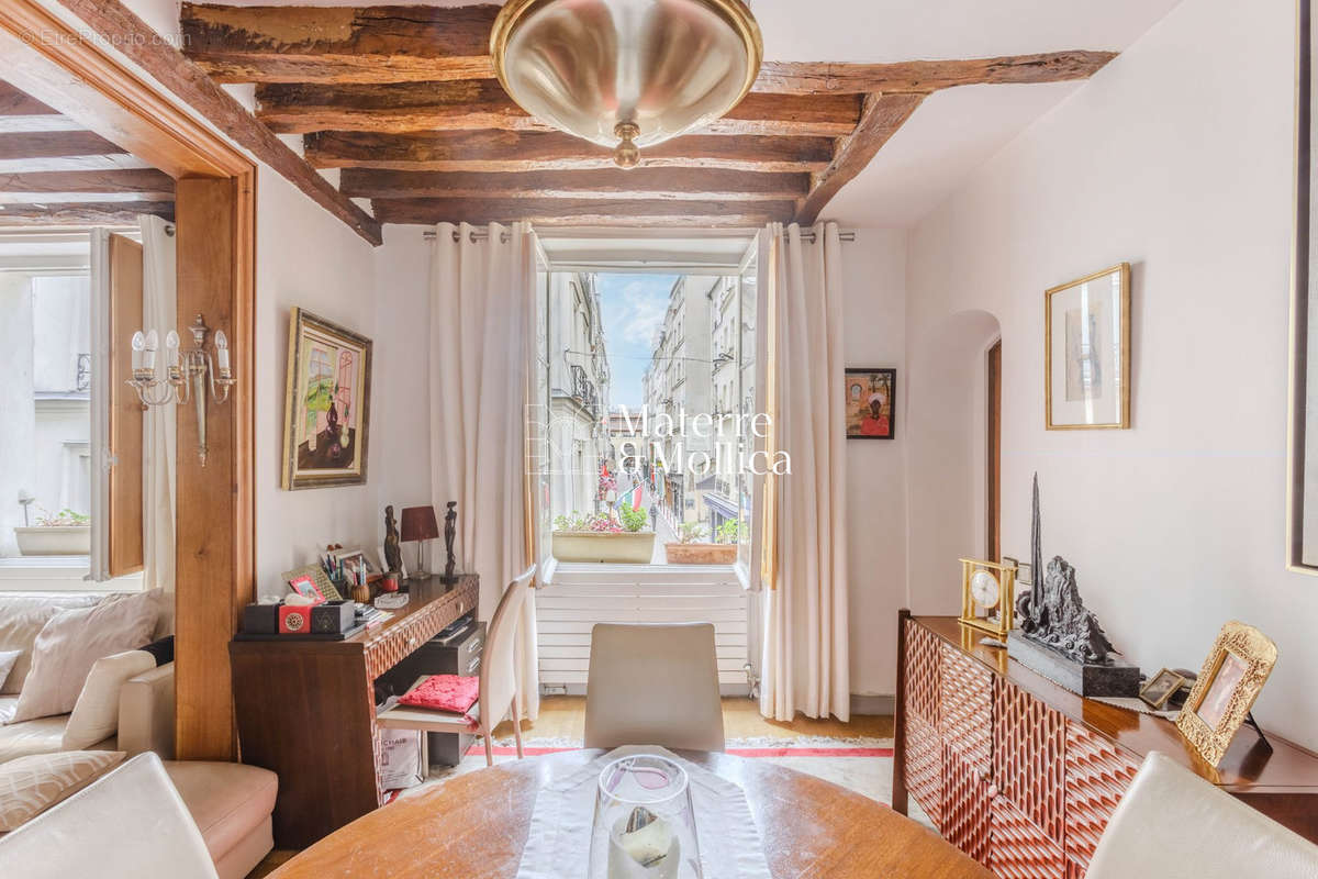 Appartement à PARIS-6E