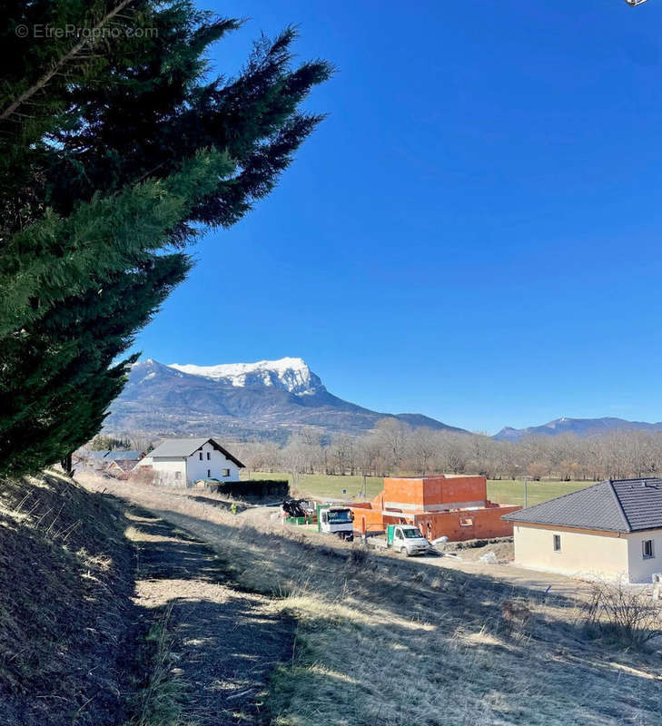 Terrain à SAINT-SAUVEUR