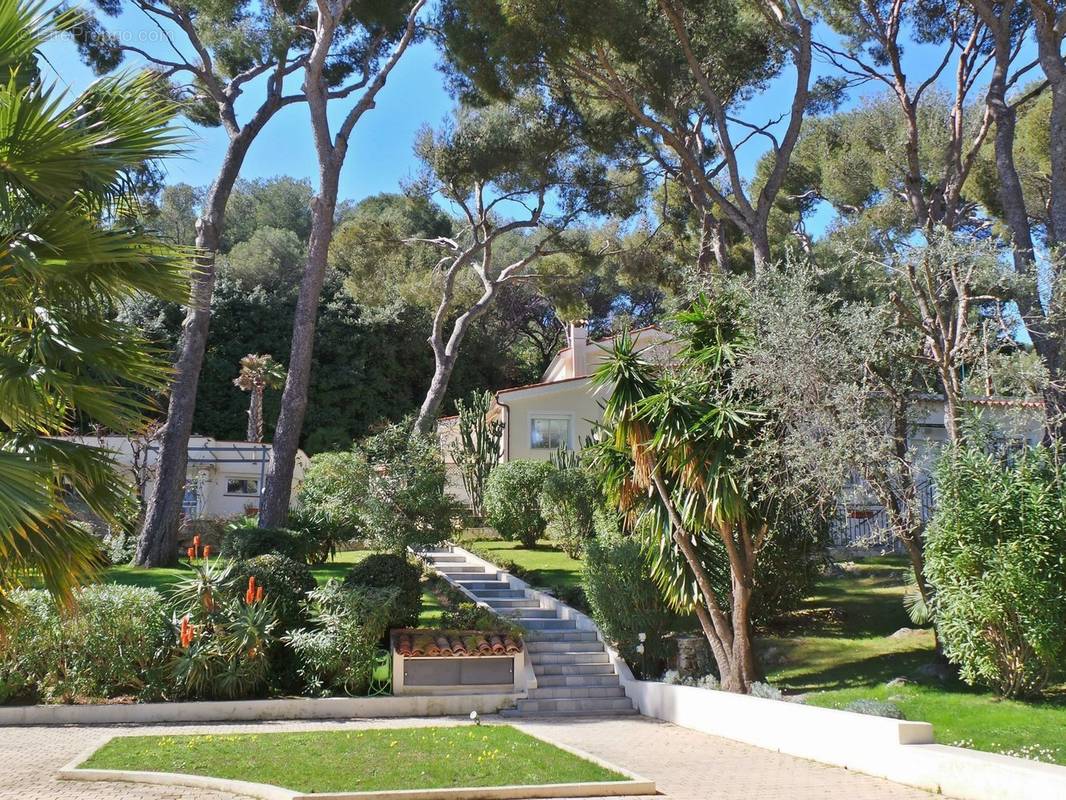 Maison à SAINT-JEAN-CAP-FERRAT