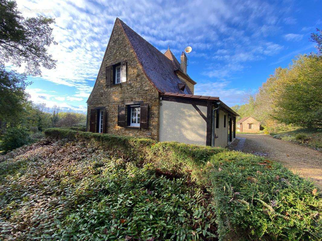 Maison à ALLES-SUR-DORDOGNE