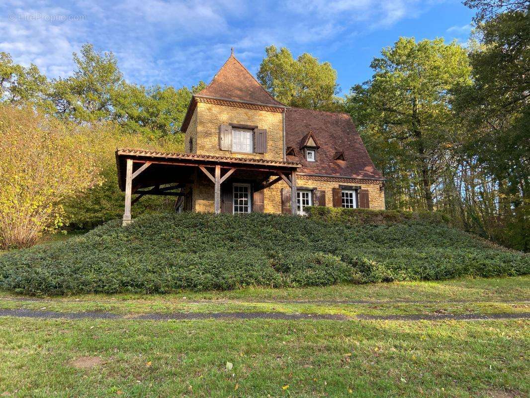 Maison à ALLES-SUR-DORDOGNE