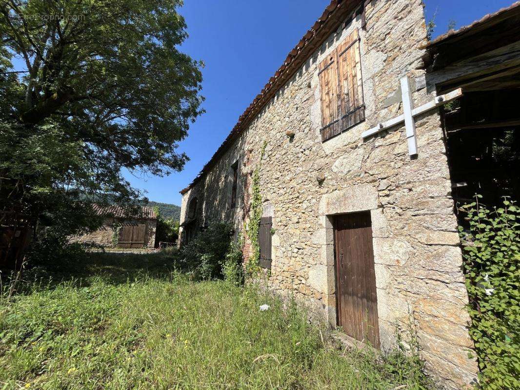 Maison à PRADINES