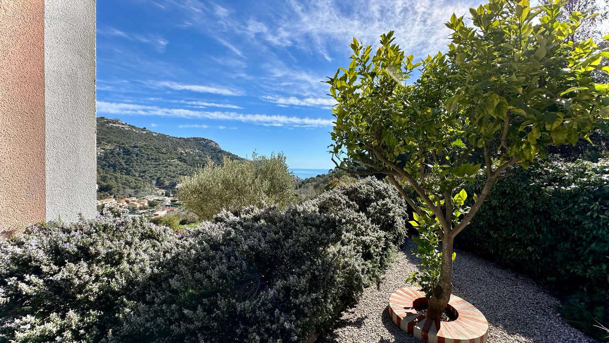 Maison à EZE