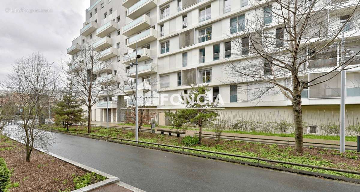 Appartement à ISSY-LES-MOULINEAUX