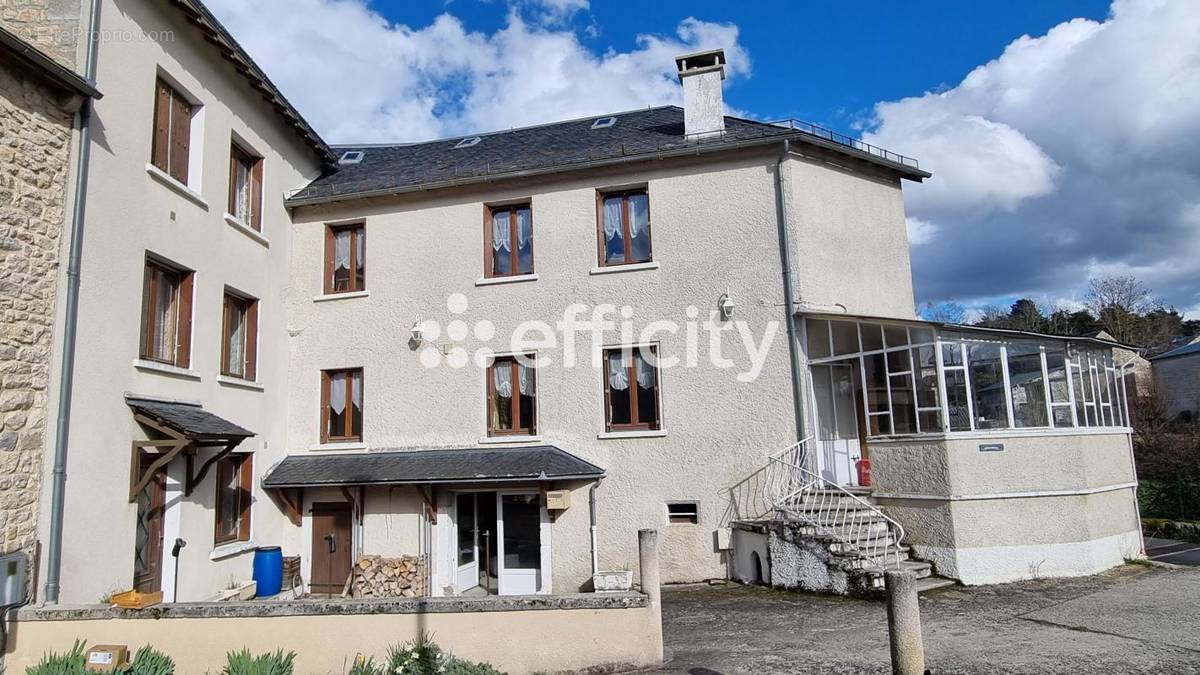 Maison à SAINT-ALBAN-SUR-LIMAGNOLE