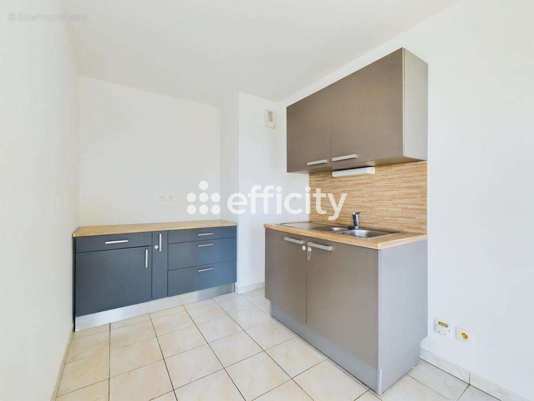 Appartement à SAINTE-LUCE-SUR-LOIRE