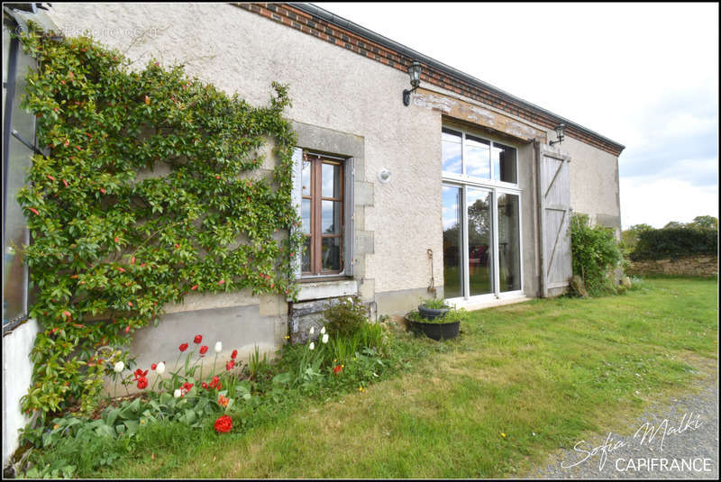 Maison à SAINTE-SEVERE-SUR-INDRE