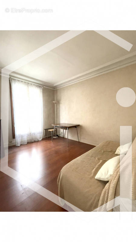 Appartement à PARIS-12E