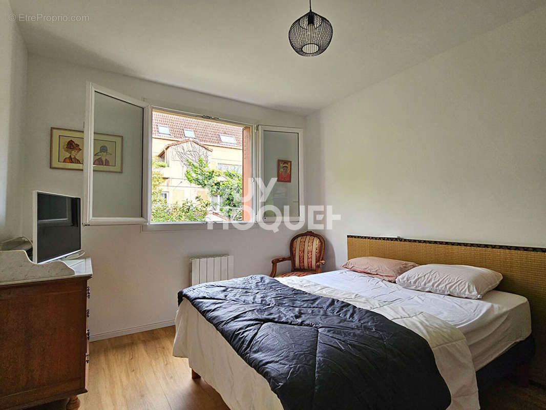 Appartement à COLOMBES