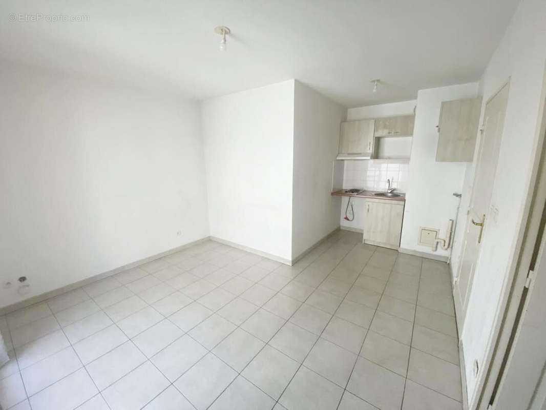 Photo 2 - Appartement à VILLEFRANCHE-SUR-SAONE